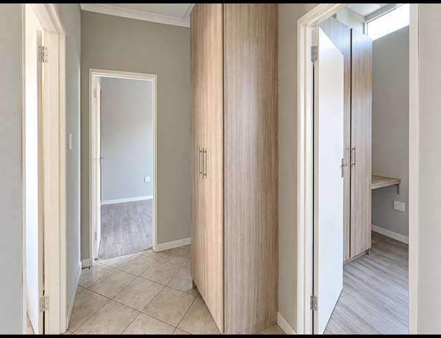 3 BEDROOM TOWNHOUSE FOR SALE IN ALBERTSDAL